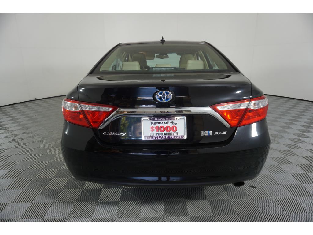 Certified Pre Owned 2017 Toyota Camry Hybrid Xle Car In Bremerton Pt8599 Heartland Toyota